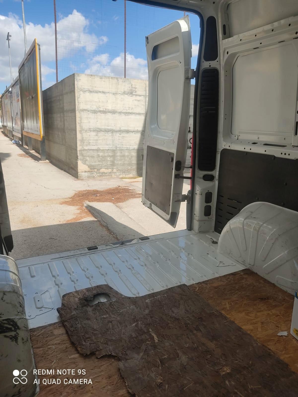 Peugeot Boxer 2.2 CV131