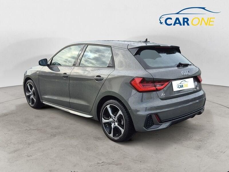 Audi A1 Sportback 25 TFSI S line edition