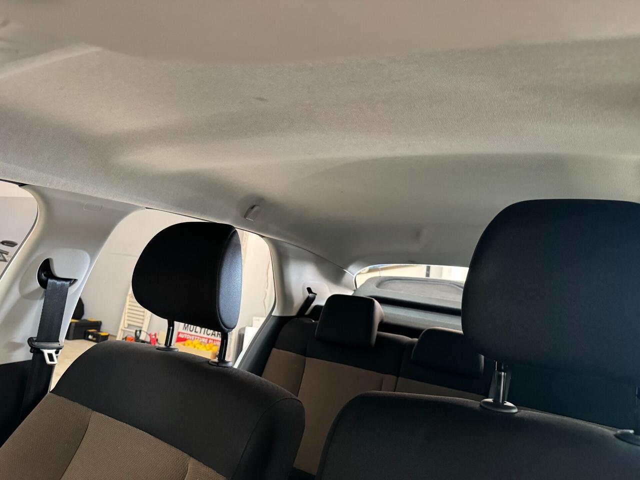 Citroen C4 Cactus BlueHDi 100 cv. Autom. Shine OK