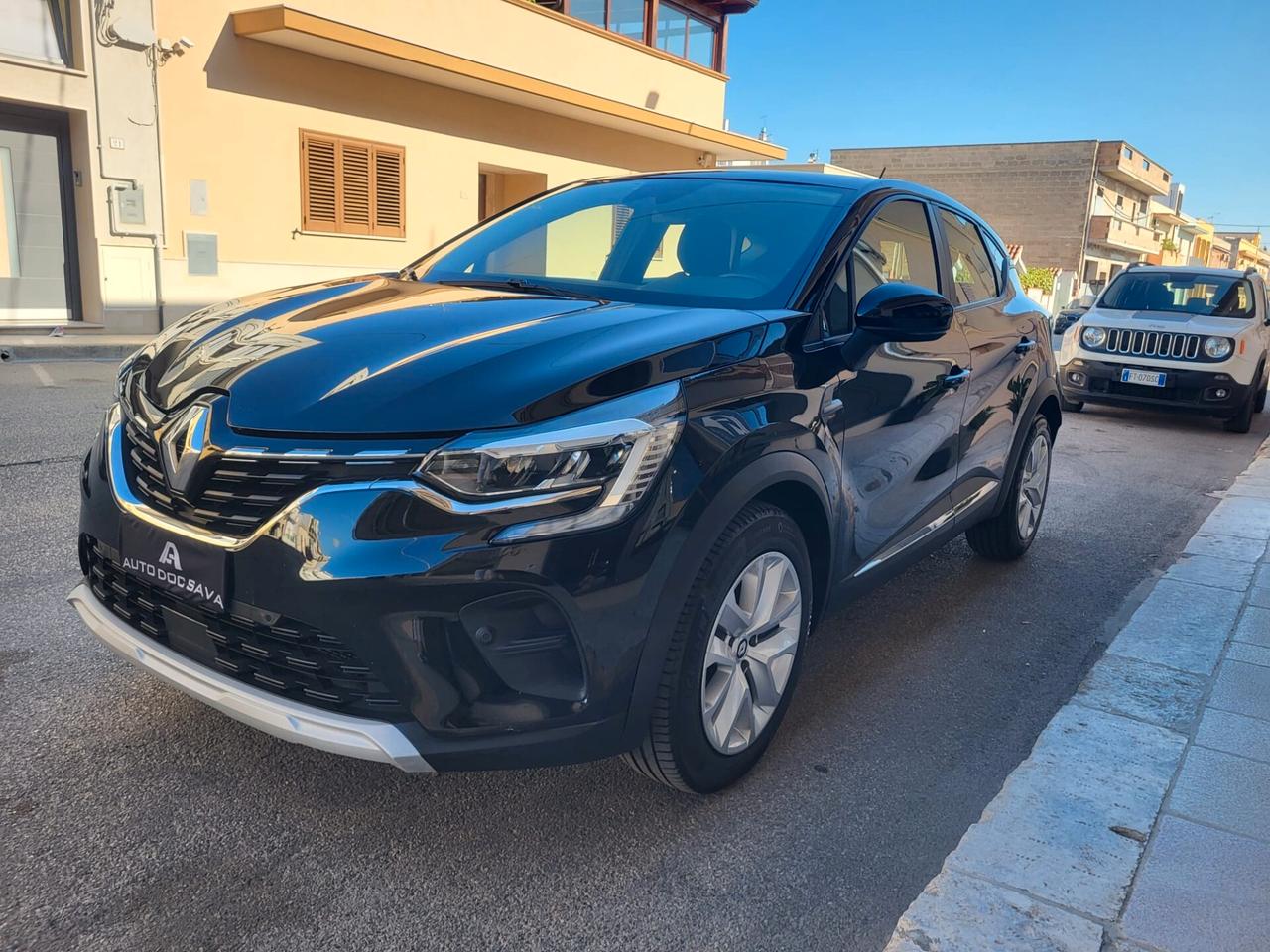 Renault Captur Dci 115 CV Business Pack+Navy+Retrocamera+Km 109800....