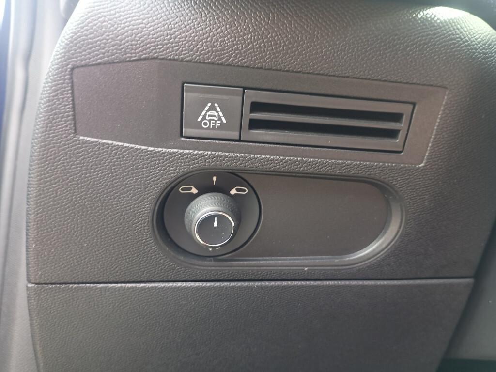 DS DS3 Crossback 1.5 BlueHDi 130cv EAT8 Ines De La Fressange