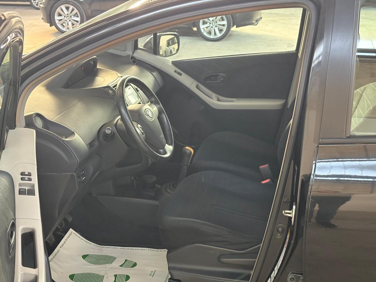 Toyota Yaris 1.3 5 porte Unico proprietario