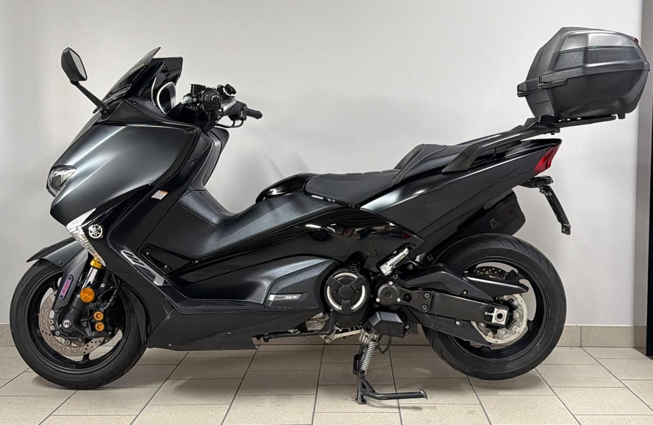 Yamaha T Max 530