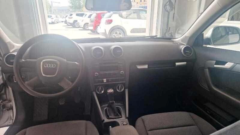 Audi A3 Sportback 1.6 TDI 105 CV Ambition