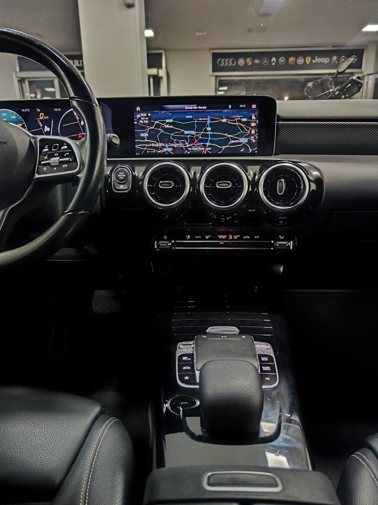 Mercedes-benz Classe A 200 d 150CV Sedan Automatic Sport