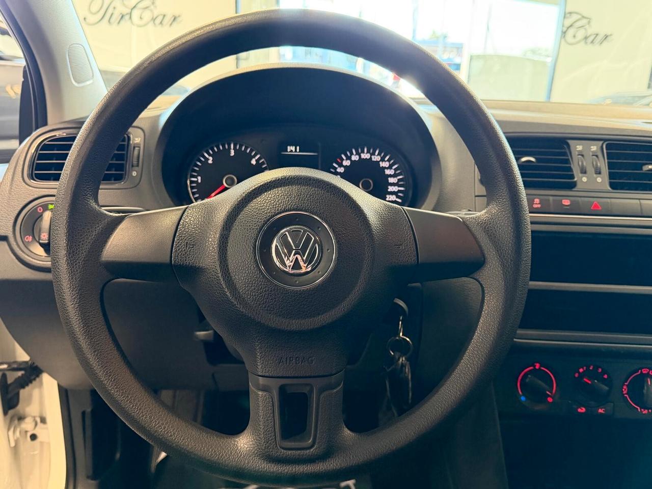 VOLKSWAGEN POLO 1.2 TDI 75CV 55KW OK NEOPATENTATI ANNO 2012