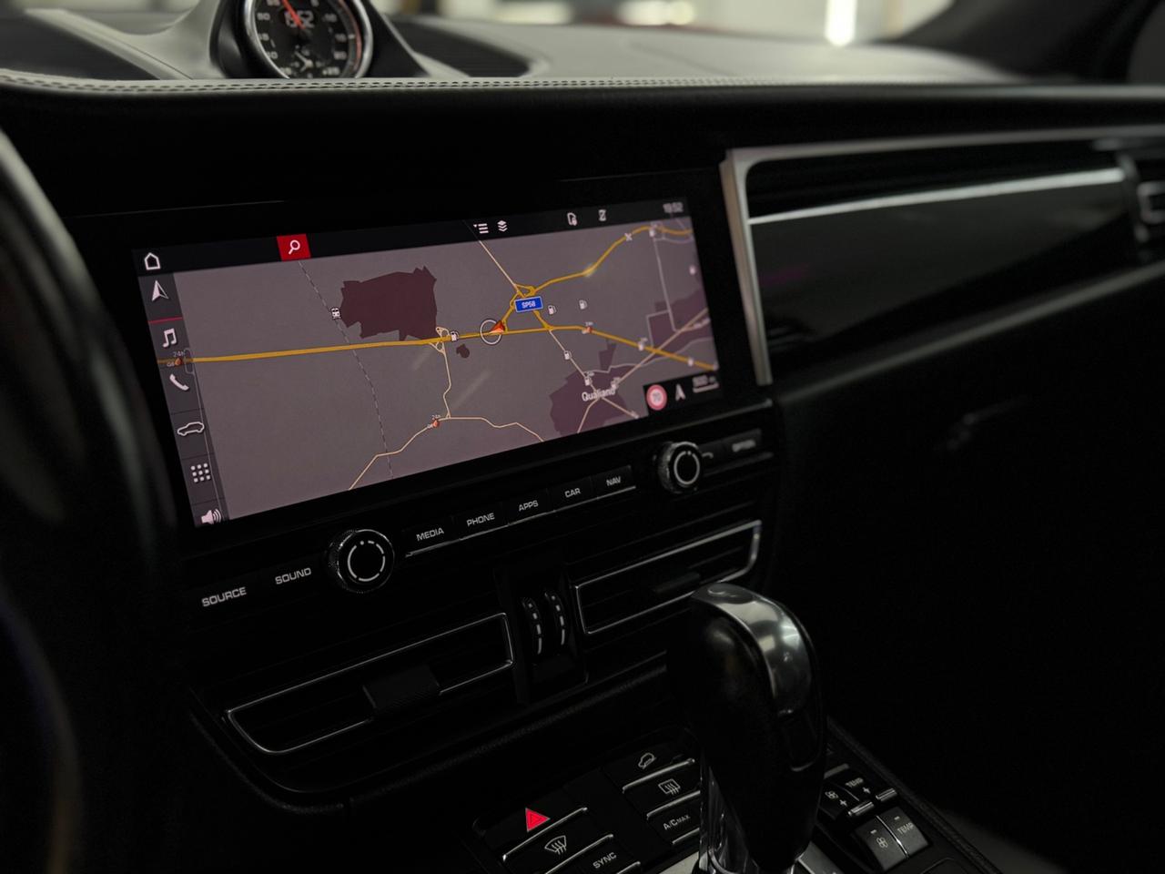 Porsche Macan 2.0 245Cv Iper Full-Tetto-Bose