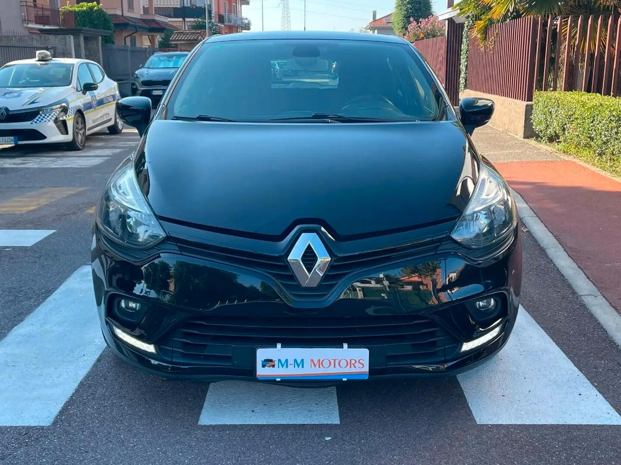 Renault Clio 1.2 75 CV 5 porte