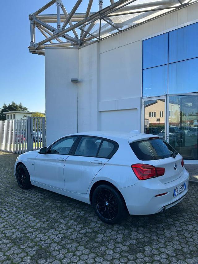 BMW 116 d 5p. Urban