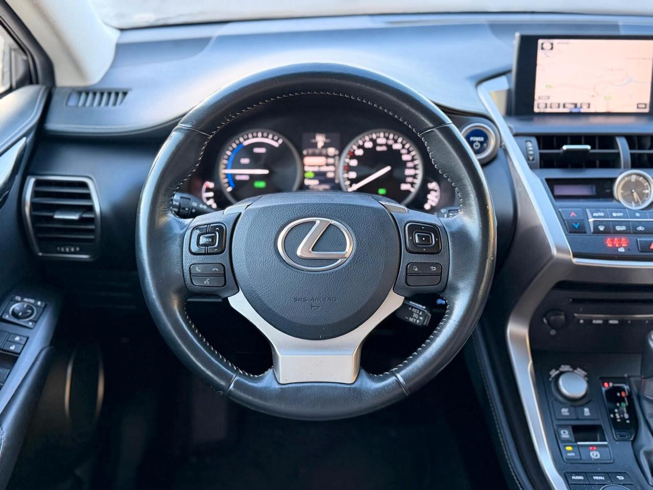 Lexus NX 300h Hybrid Executive