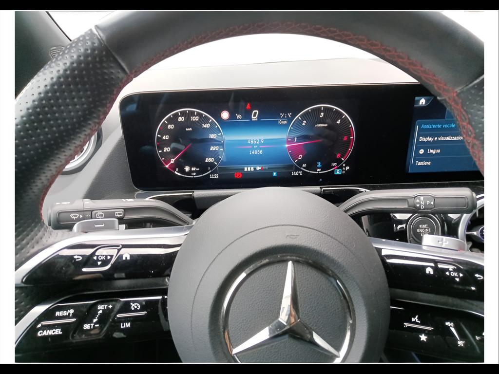 Mercedes-Benz GLA-H247 2023 - GLA 180 d AMG Line Advanced Plus auto