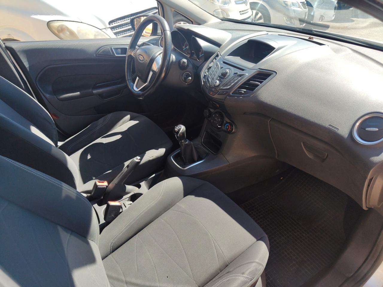 Ford Fiesta 1.5 TDCi 75CV 5 porte