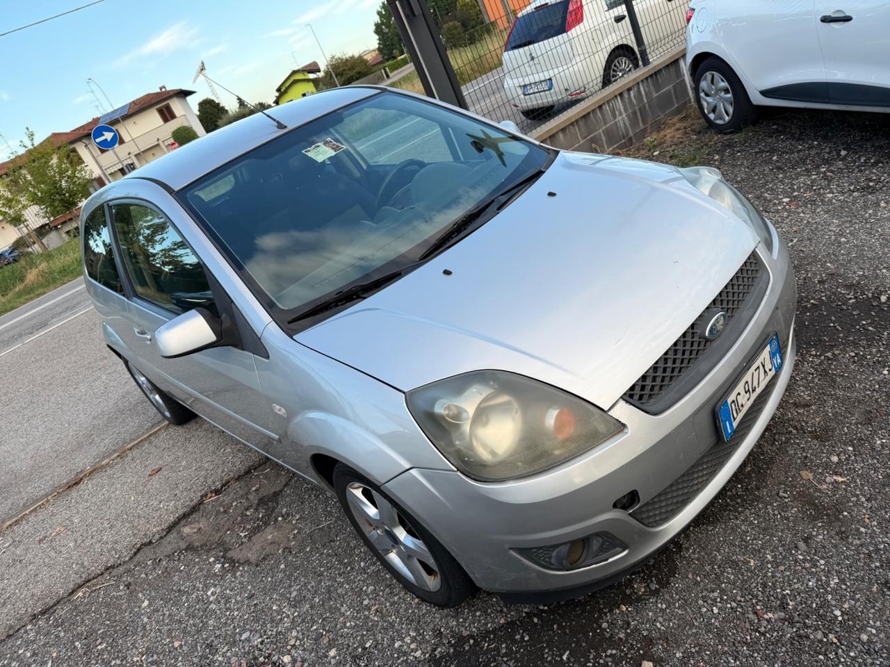 Ford Fiesta 1.4 TDCi 3p. Ghia