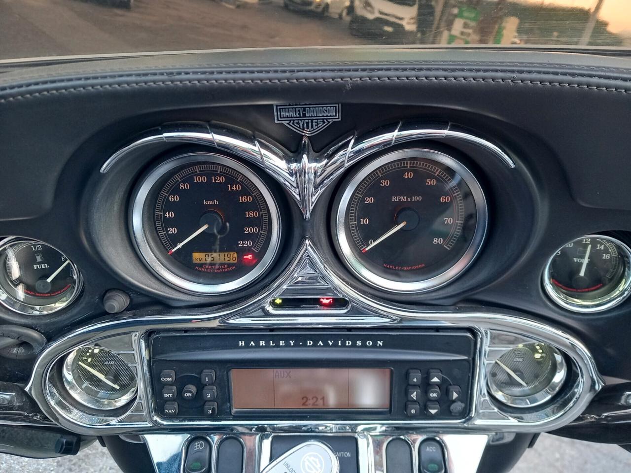 Harley-davidson 1450 Electra Glide Standard FLHTI