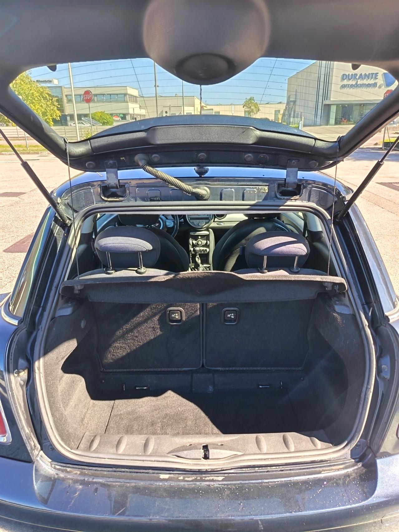 Mini 1.6 16V Cooper
