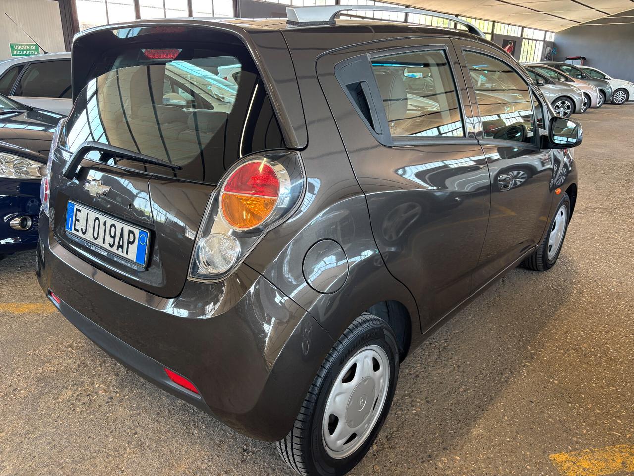 Chevrolet Spark 1.0 BENZINA LS 50KW 68 CV NEOPATENTATO