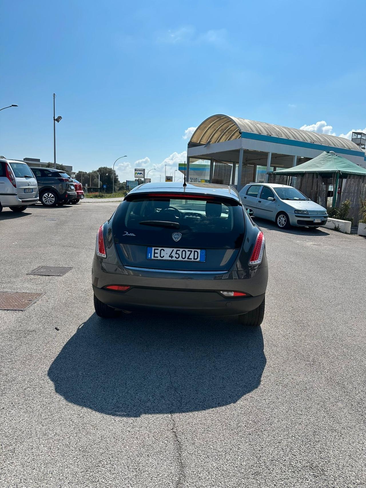 Lancia Delta 1.6 MJT DPF Platino