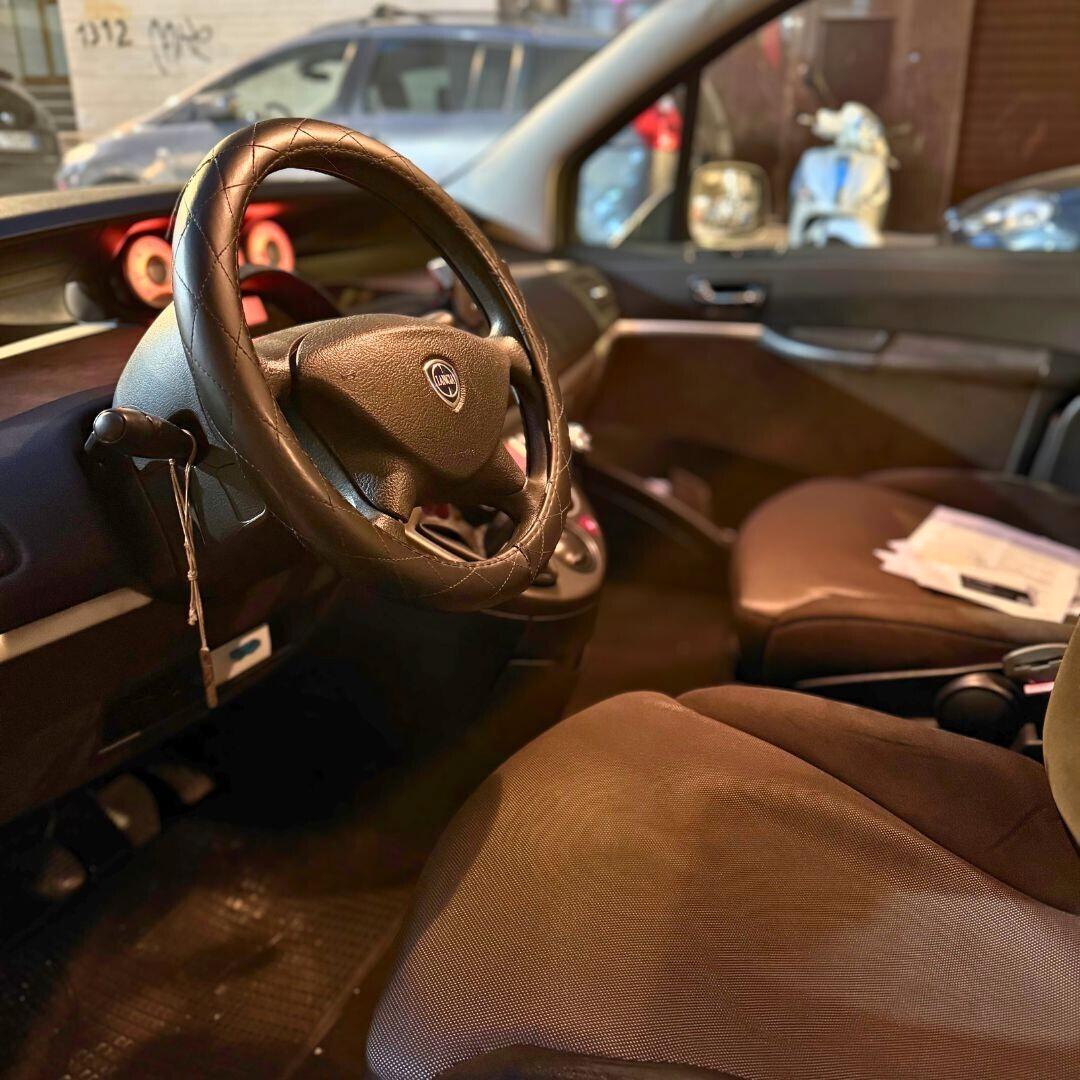 Lancia Phedra 2.0 MJT **7 POSTI**