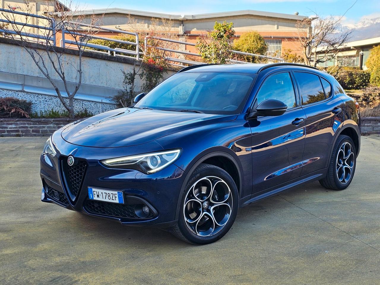 Alfa Romeo Stelvio 2.2 210 CV AT8 Q4 Executive MOTORE NUOVO