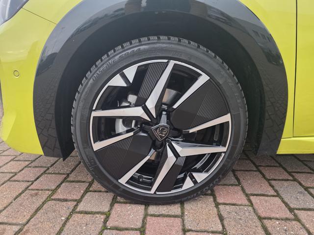 PEUGEOT 208 Hybrid 136 e-DCS6 GT