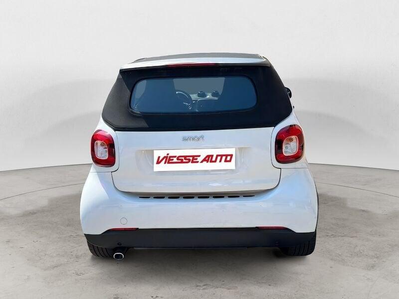 smart fortwo cabrio 1.0 62kW passion