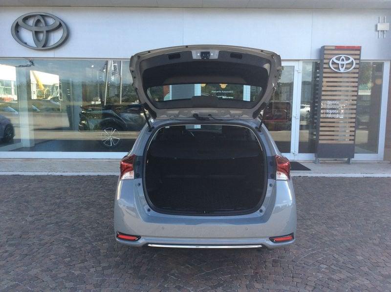 Toyota Auris Touring Sports 1.8 Hybrid Active