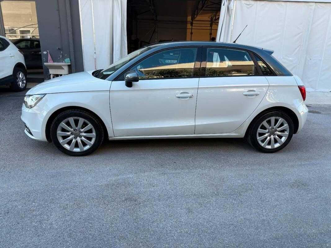 Audi A1 1.6 tdi Ambition s-tronic