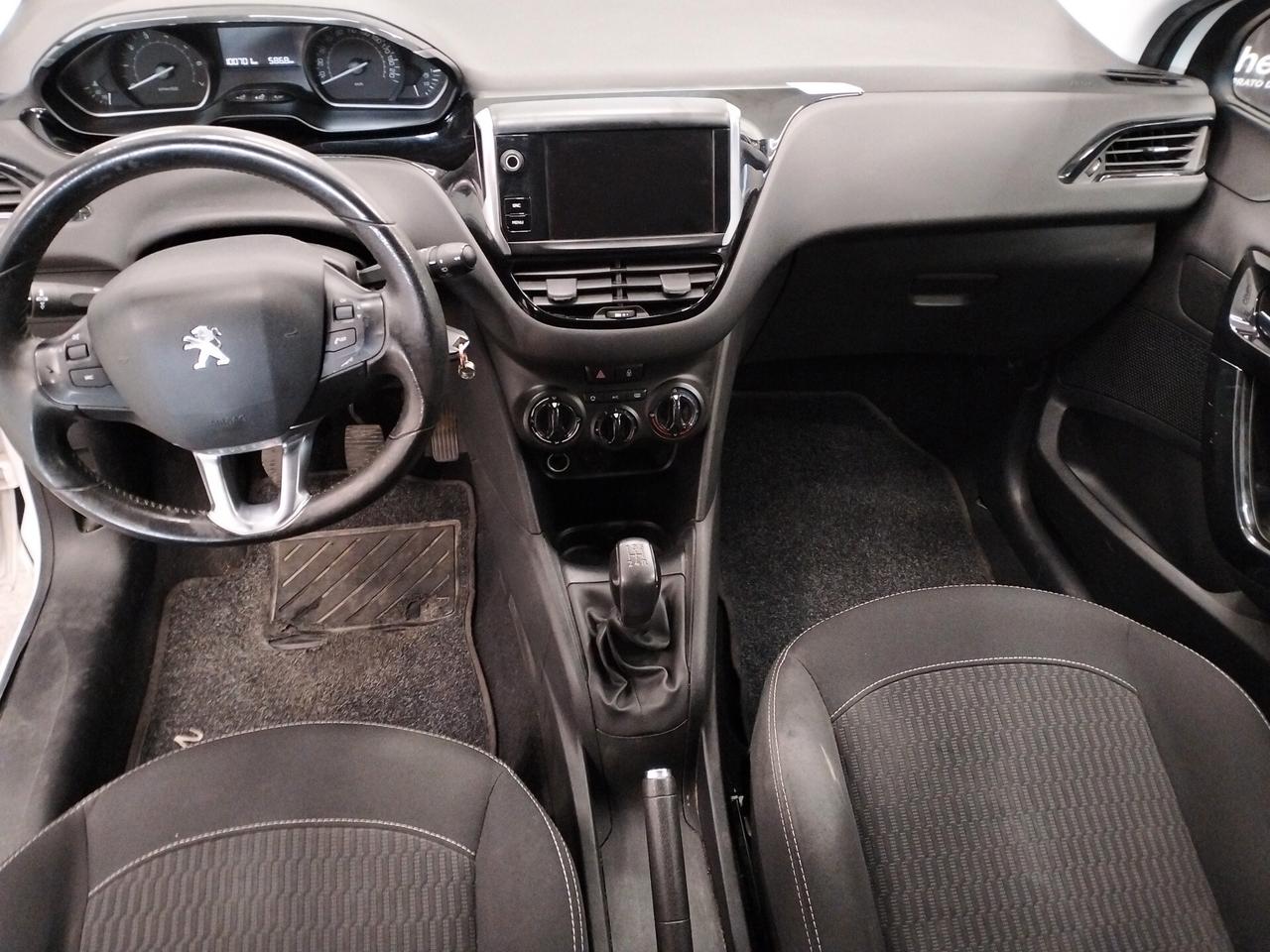 Peugeot 208 PureTech 82 5 porte Allure