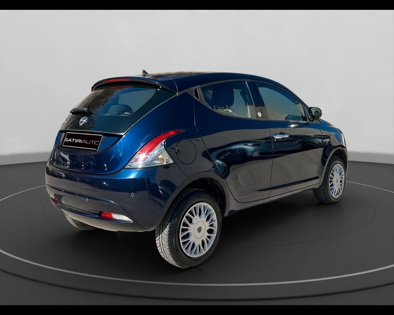 LANCIA Ypsilon III 2015 - Ypsilon 0.9 t.air Gold ecochic metano 80c