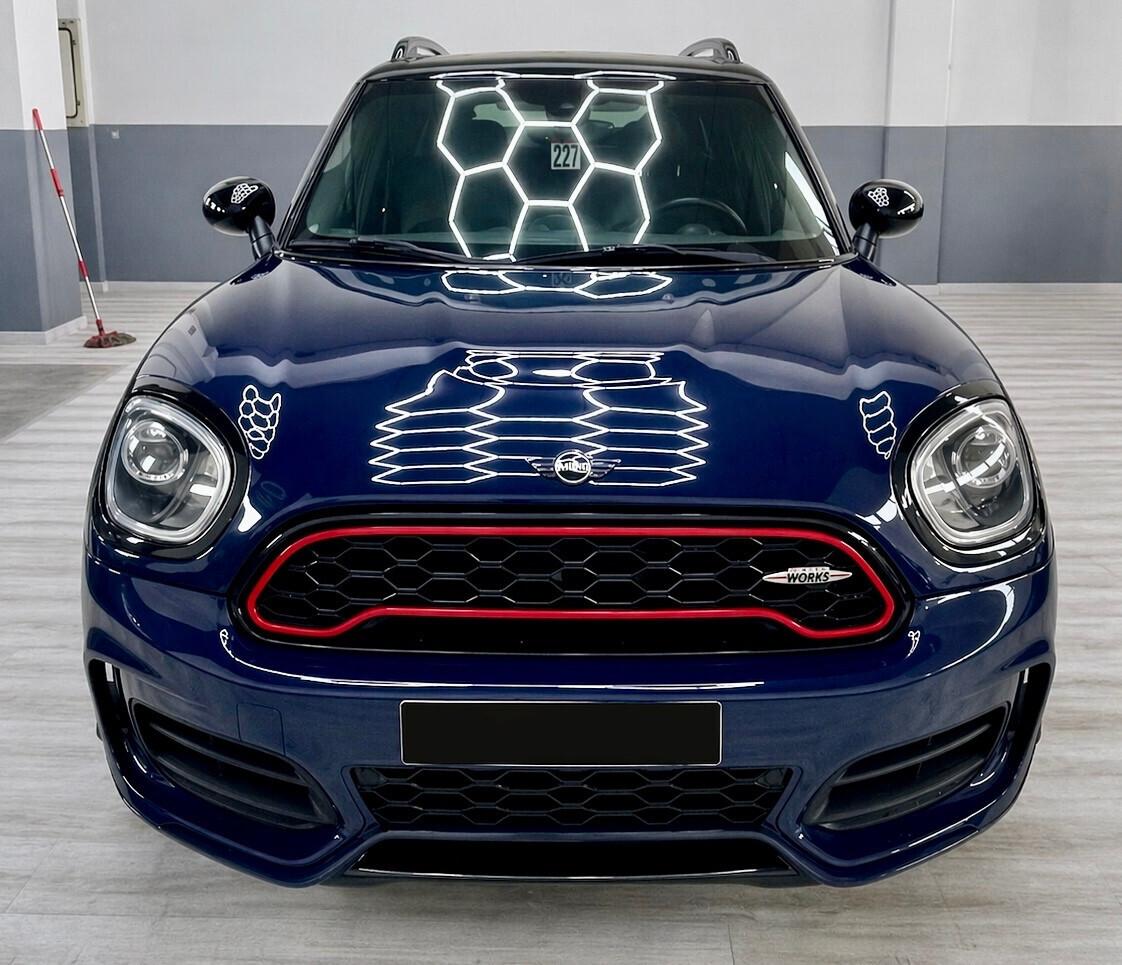 Mini Countryman John Cooper Works 231CV ALL4 pro
