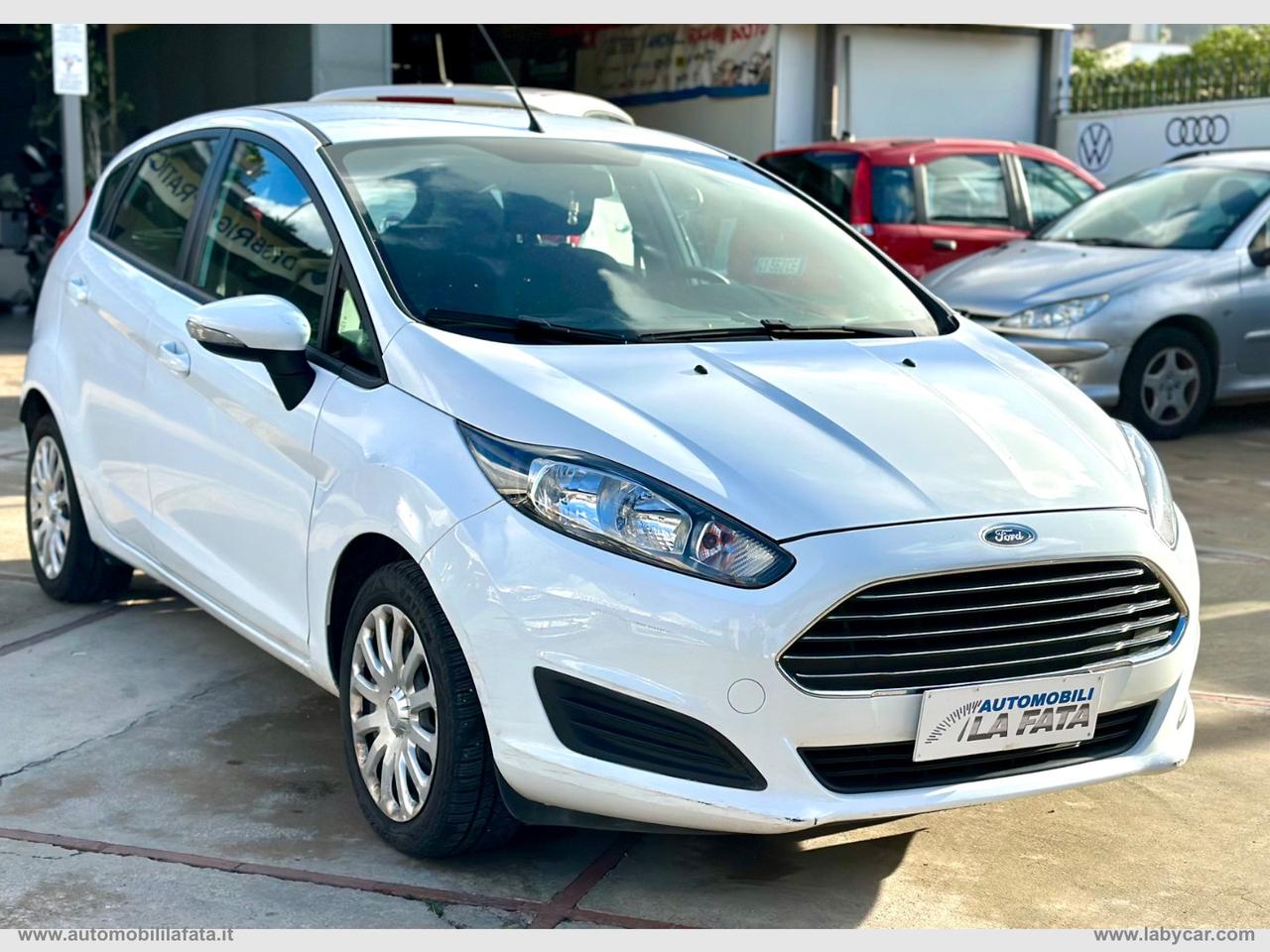 FORD Fiesta 1.5 TDCi 75 CV 5p. DIESEL CON GANCIO TRAINO