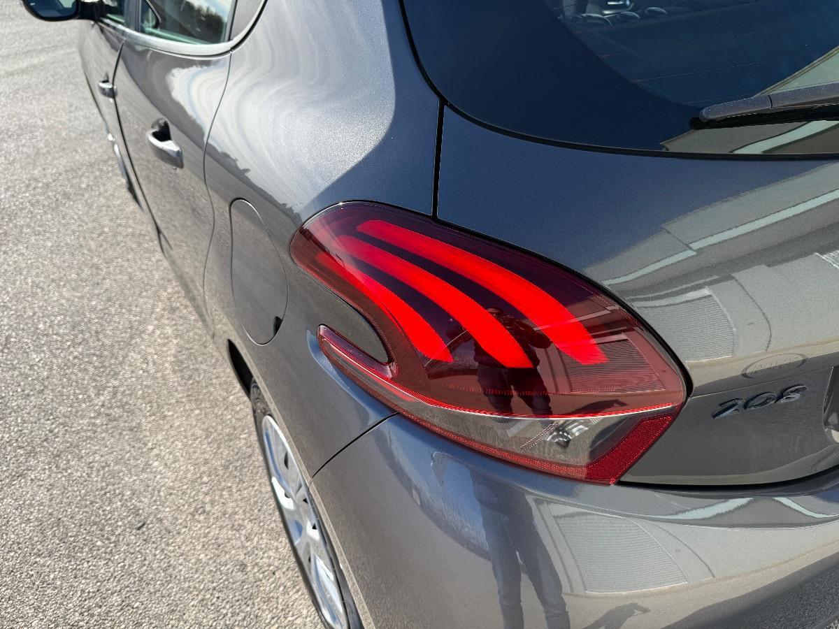 PEUGEOT 208 1500 BlueHdi 5 porte 100 c.v. Active AUTOCARRO