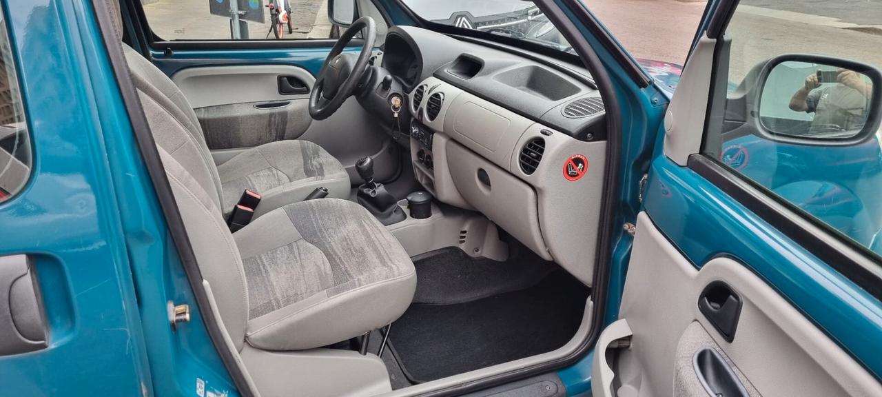 Renault Kangoo 1.6 16V 5p. Privilège