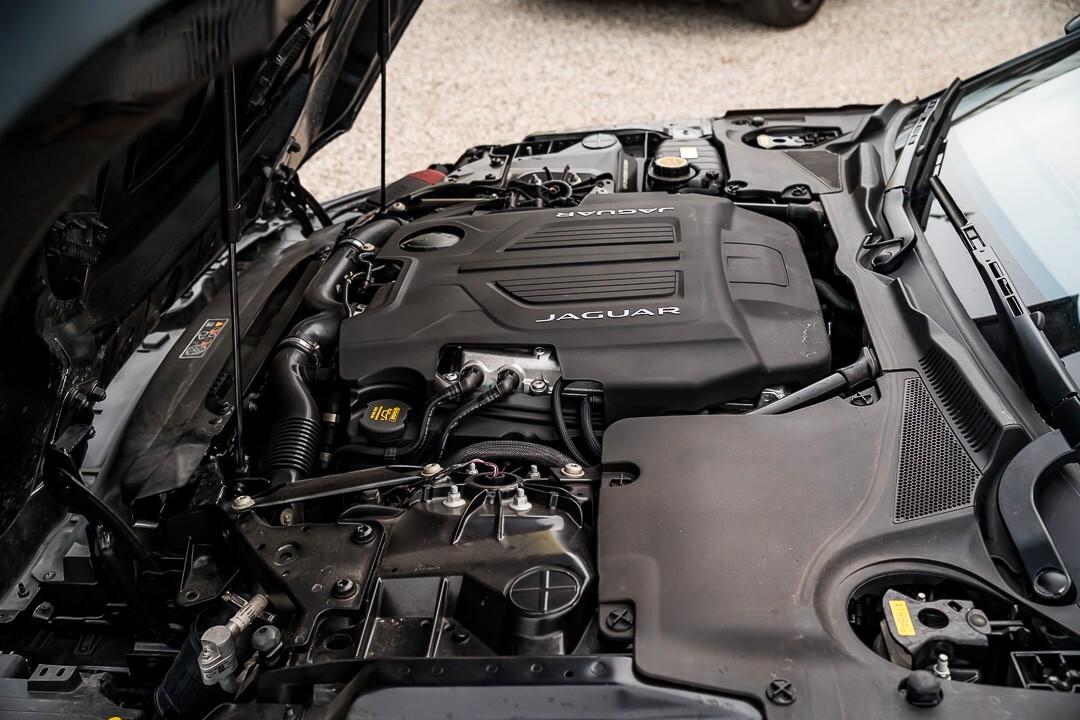 Jaguar F-Type 5.0 V8 First Edition 450 AWD