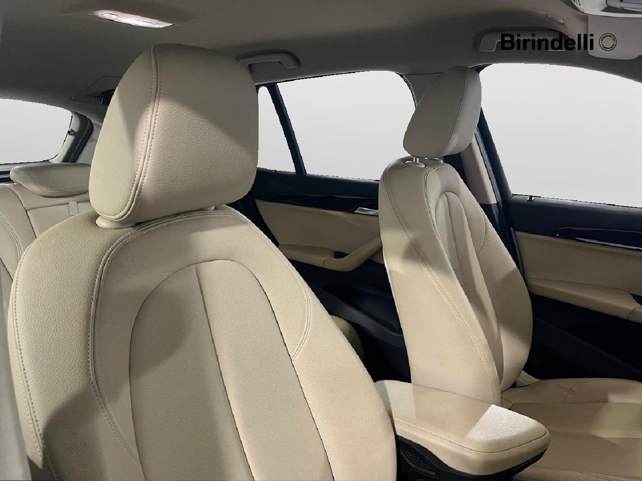 BMW X1 (F48) - X1 sDrive16d xLine