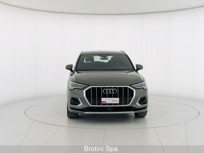 Audi Q3 35 TFSI Business Advanced