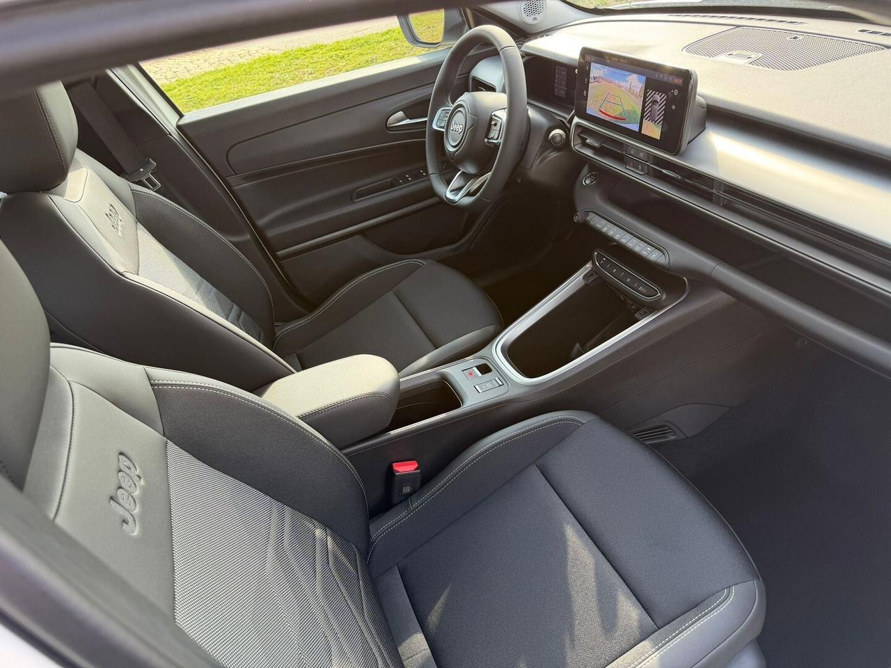 JEEP AVENGER ALTITUDE 1.2 E-HYBRID MHEV 110 CV