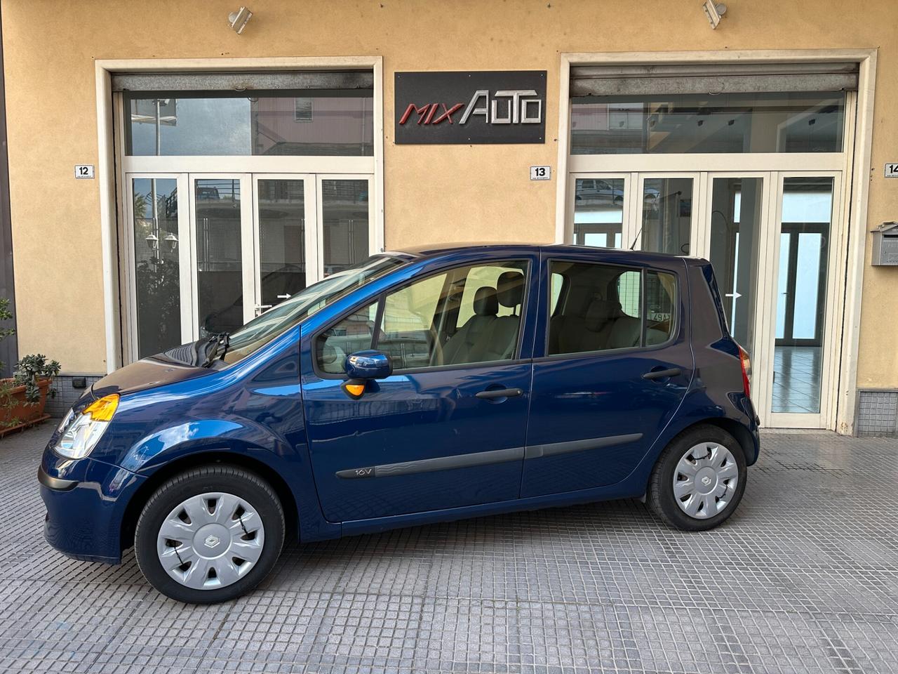 Renault Modus 1.2 16V Confort *NEOPATENTATI*