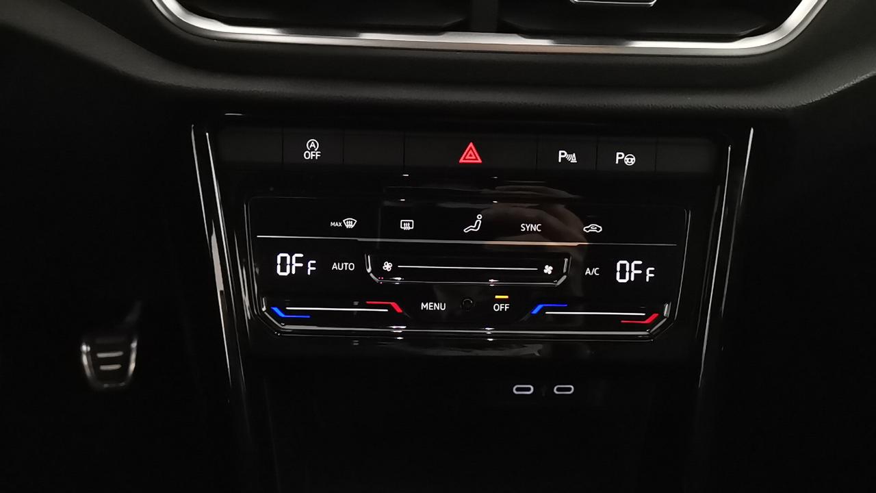 VOLKSWAGEN T-Roc 2022 - T-Roc 1.0 tsi R-Line 110cv