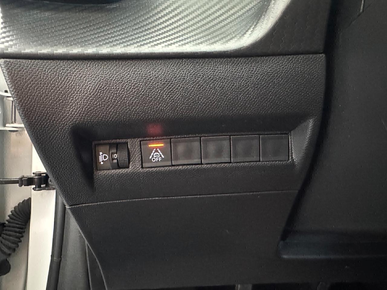 Peugeot 208 1.5 BlueHDi 100Cv - 2021