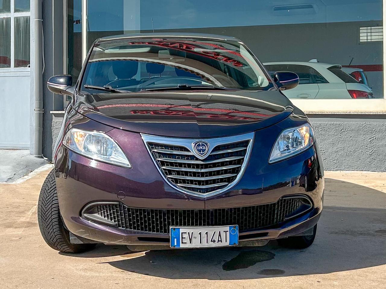 Lancia Ypsilon 1.2 69 CV 5 porte GPL Ecochic Gold