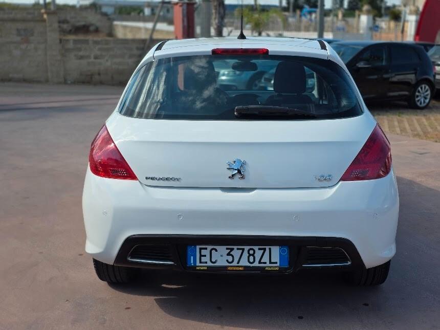 Peugeot 308 1.6 HDi 90CV 5p. Tecno
