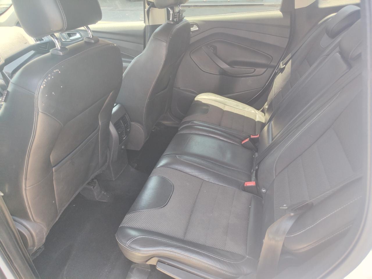 Ford Kuga 2.0 TDCI 150 CV S&S 2WD Business