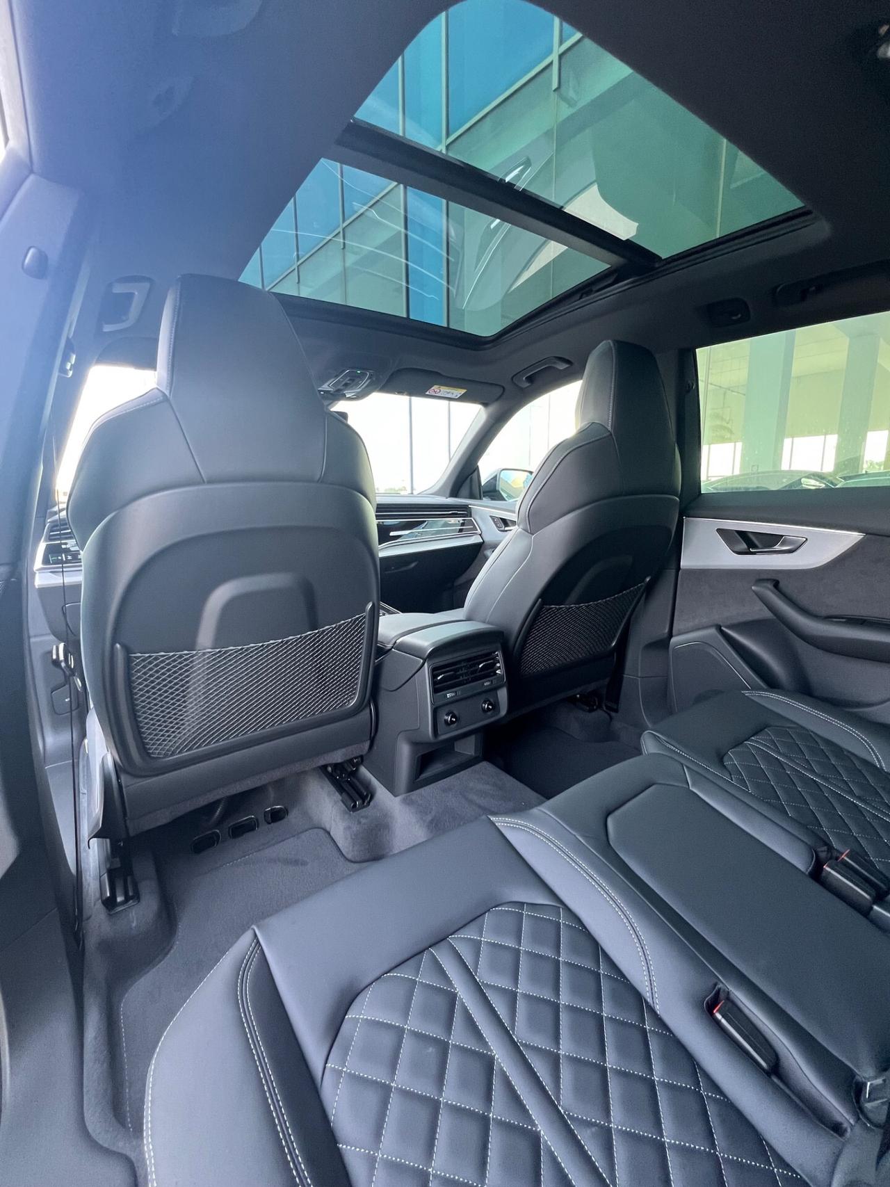 Audi Q8 SUV TDI quattro 286Cv tiptronic S line edition - possibilità noleggio no scoring