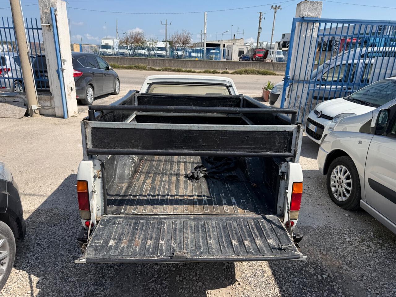 Volkswagen Caddy pick-up