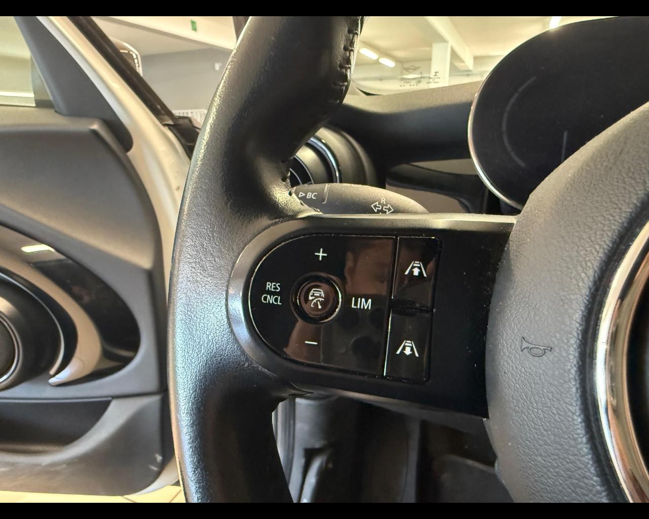 MINI Mini 5 porte (F55) - Mini 1.5 Cooper Business 5 porte