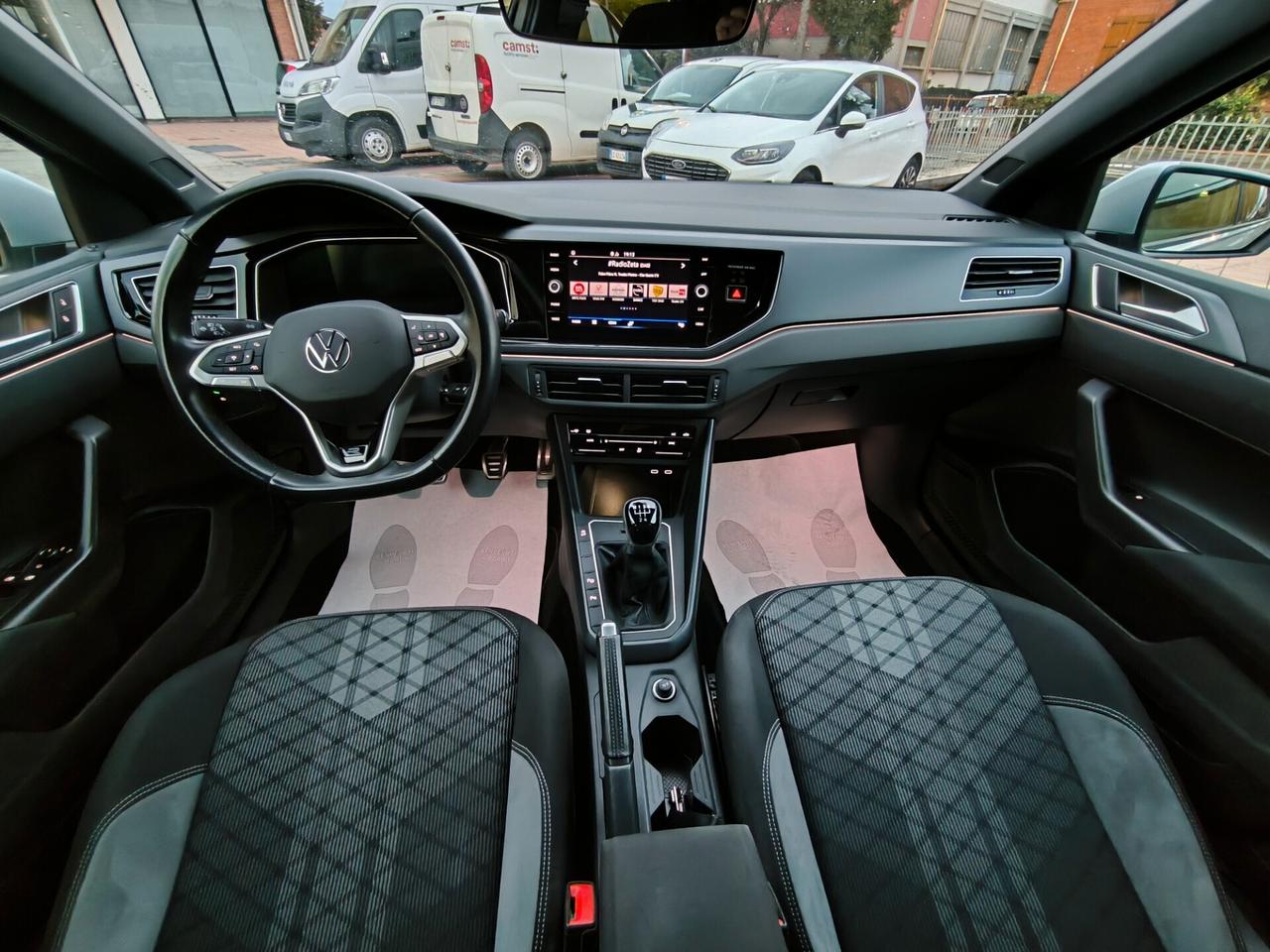 Volkswagen Polo 1.0 TSI R-Line