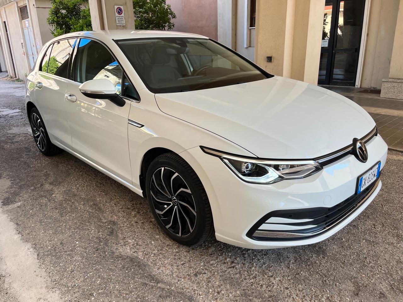 Volkswagen Golf 2.0 TDI SCR Style