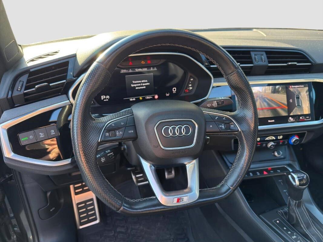 Audi Q3 35 2.0 TDI 150 CV S tronic line edition TETTO 2023