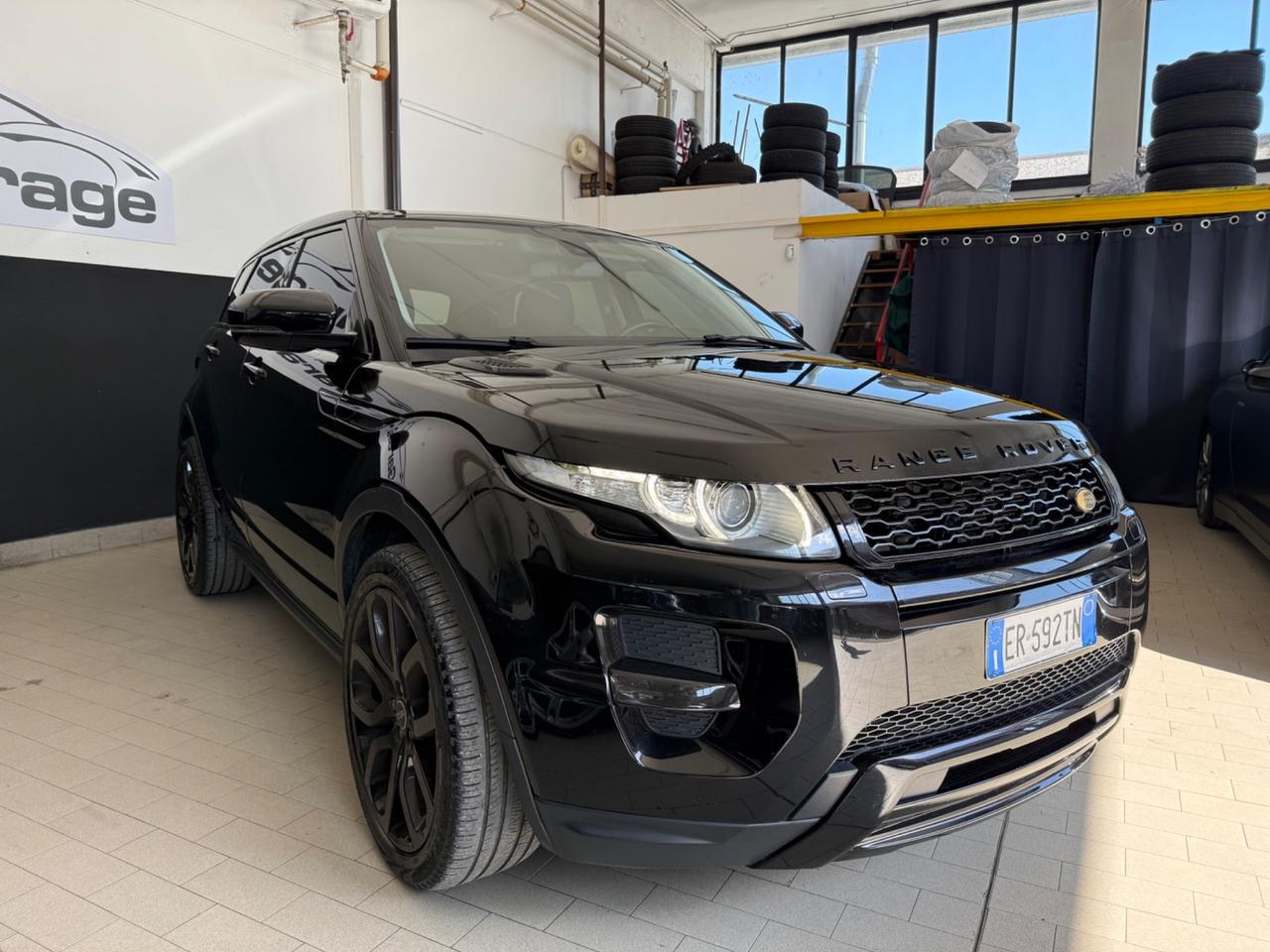 Land Rover Range Rover Evoque Range Rover Evoque 2.2 TD4 5p. Dynamic